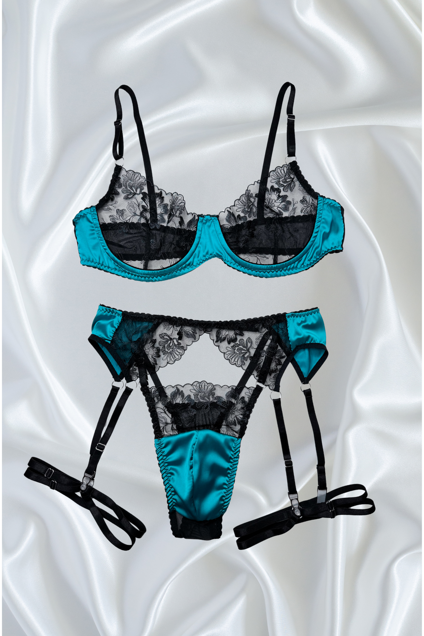 Emerald & Black Lace Men’s Lingerie Set – Luxury Floral Mesh Bra & Thong with Garter Straps